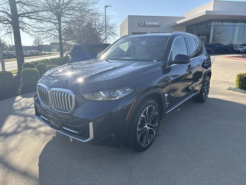 New 2026 BMW X5 xDrive40i image 1