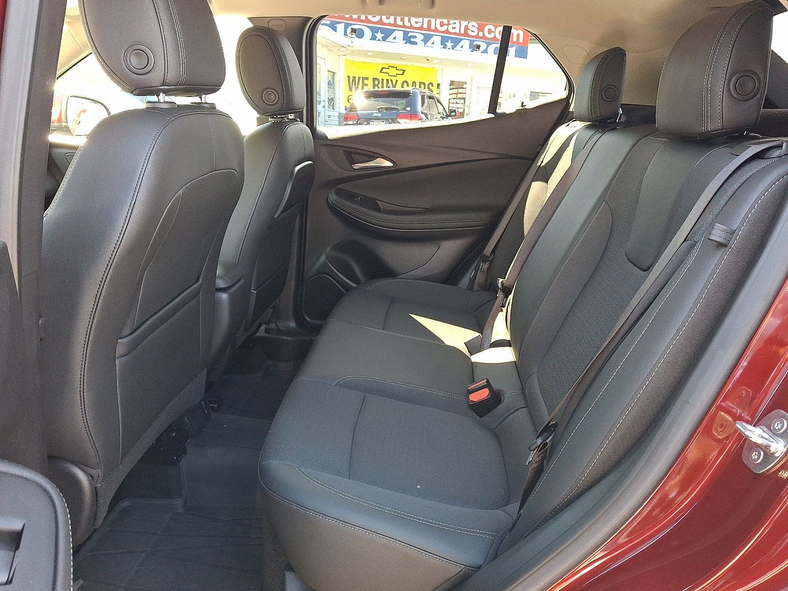 Used 2023 Buick Encore GX Preferred w/ Cold Weather Comfort Package AWD/4WD image 10
