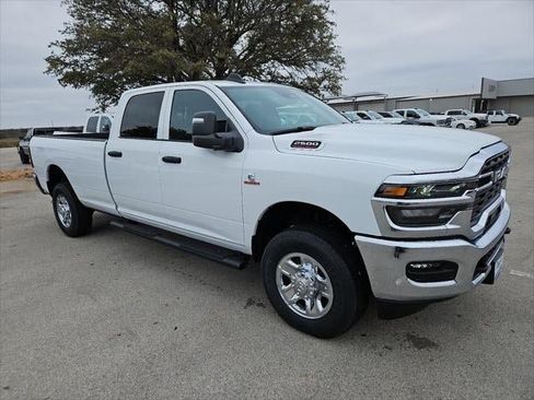 New 2026 RAM 2500 Tradesman AWD/4WD image 39