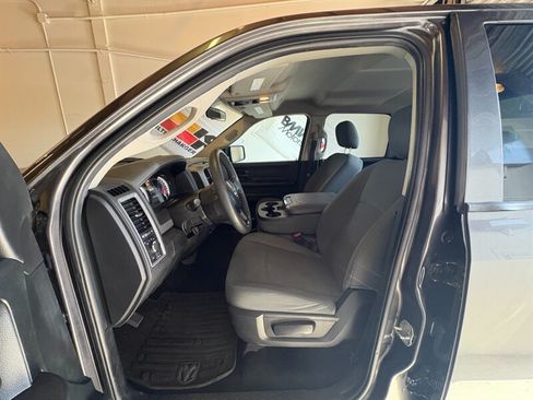 Used 2018 RAM 1500 Tradesman w/ Popular Equipment Group RWD image 11
