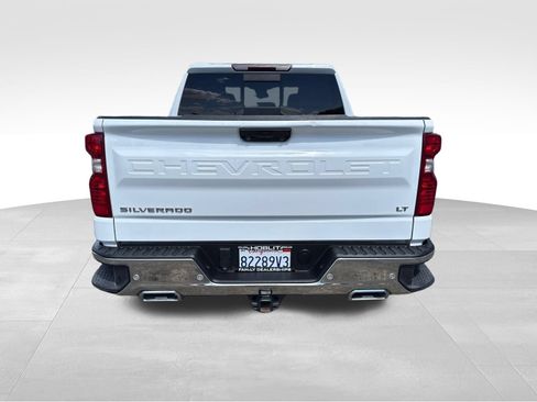 Used 2023 Chevrolet Silverado 1500 LT AWD/4WD image 4