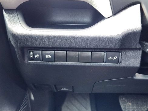 Used 2024 Toyota RAV4 XLE Premium FWD image 18
