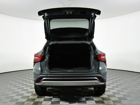 New 2026 Chevrolet Trax LT w/ Driver Confidence Package image 25