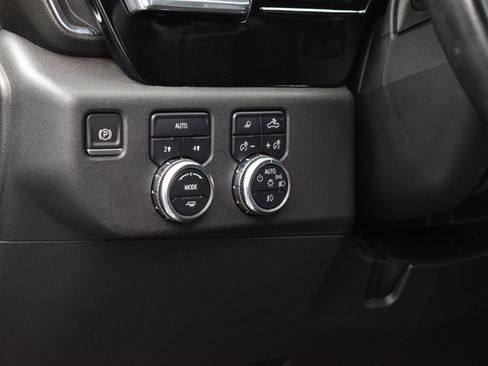 Used 2022 GMC Sierra 1500 Elevation w/ Elevation Premium Package image 22