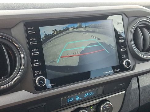 Used 2023 Toyota Tacoma TRD Off-Road image 20