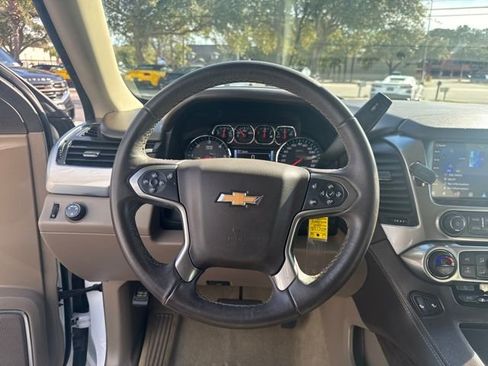 Used 2018 Chevrolet Tahoe LT image 16