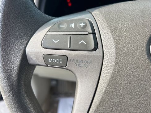 Used 2009 Toyota Camry image 7