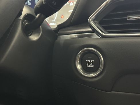 Certified 2025 MAZDA CX-5 Carbon Edition image 29