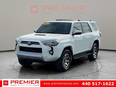 Certified 2024 Toyota 4Runner TRD Off-Road Premium w/ Moonroof Package AWD/4WD image 1