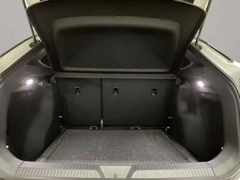 Used 2024 Volkswagen ID.4 2WD image 77