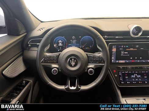 Used 2023 Maserati Grecale GT AWD/4WD image 13