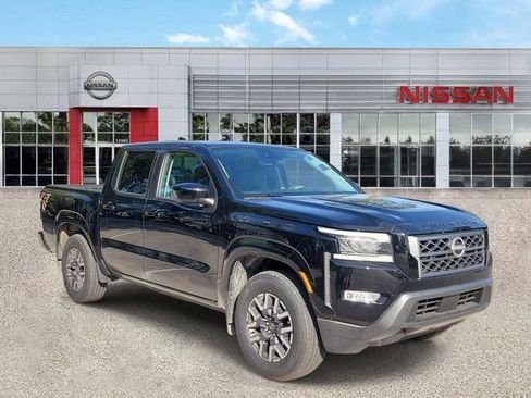 Certified 2024 Nissan Frontier SL w/ Technology Package image 2