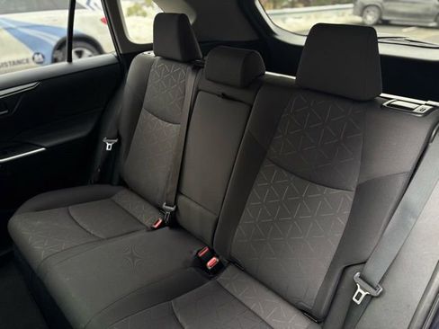 Used 2023 Toyota RAV4 XLE w/ Convenience Package image 24