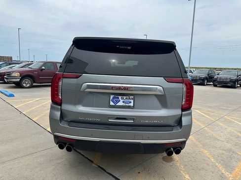 Used 2024 GMC Yukon XL Denali AWD/4WD image 6