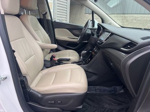 Used 2017 Buick Encore Premium w/ Experience Buick Package image 11