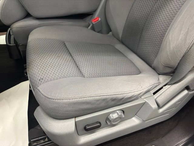 Used 2012 Ford F150 XLT w/ XLT Chrome Pkg RWD image 16