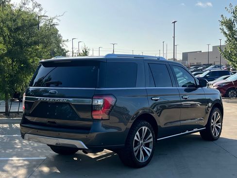 Used 2021 Ford Expedition Platinum AWD/4WD image 12