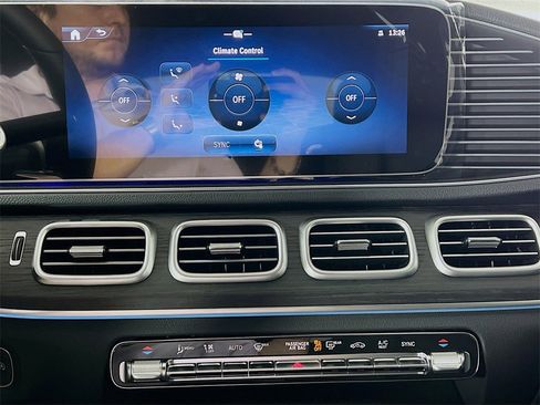 New 2026 Mercedes-Benz GLE 350 4MATIC image 19