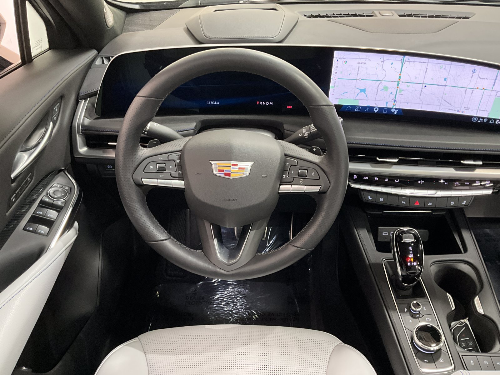 Used 2025 Cadillac XT4 Sport AWD/4WD image 6