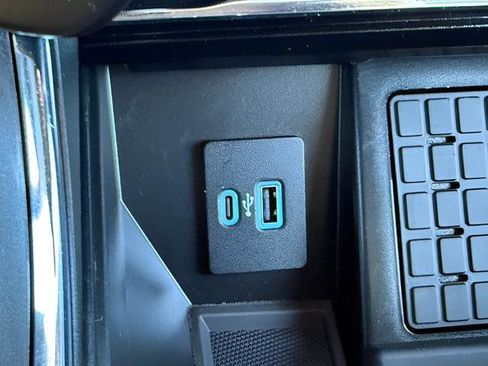 Used 2023 Ford F150 Lariat w/ Equipment Group 502A High AWD/4WD image 14