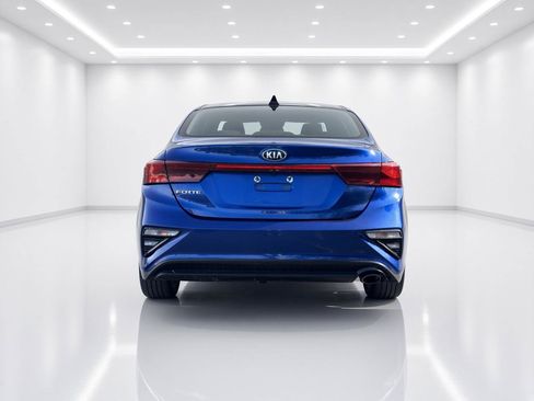 Used 2020 Kia Forte LXS FWD image 4