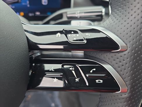 Certified 2025 Mercedes-Benz C 300 Sedan image 22