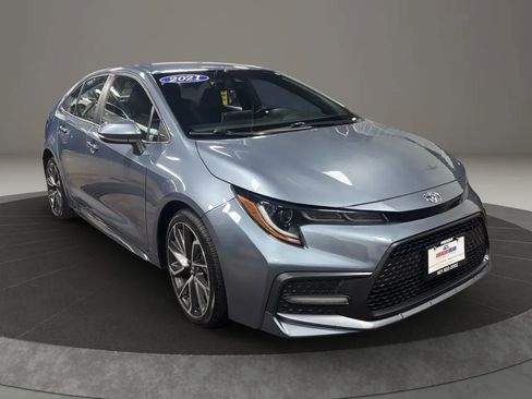 Used 2021 Toyota Corolla SE image 7