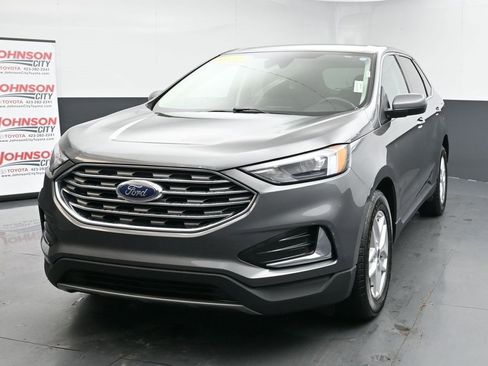 Used 2022 Ford Edge SEL image 4