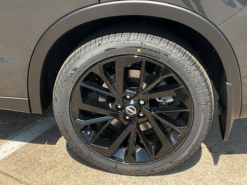 New 2026 Nissan Rogue SL AWD/4WD image 8