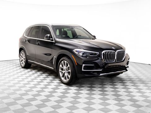Certified 2022 BMW X5 xDrive40i image 7