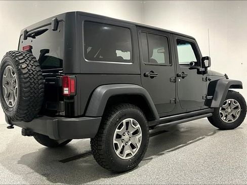 Used 2016 Jeep Wrangler Unlimited Rubicon AWD/4WD image 5