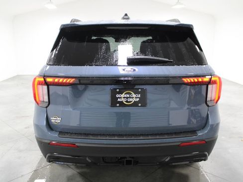 New 2026 Ford Explorer ST-Line w/ ST-Line Street Pack image 7