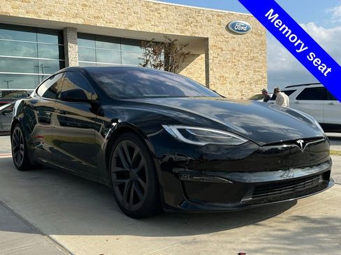 Used 2021 Tesla Model S Plaid image 17
