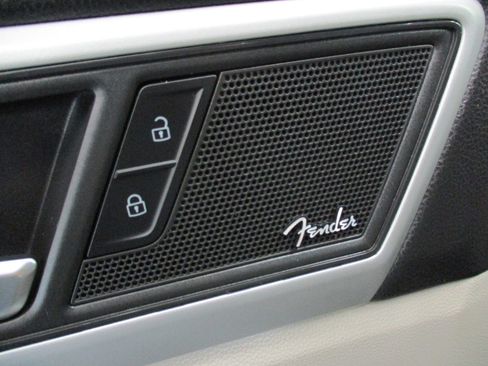 Used 2021 Volkswagen Atlas SEL Premium image 21