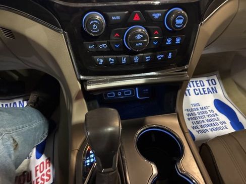 Used 2021 Jeep Grand Cherokee Overland image 28