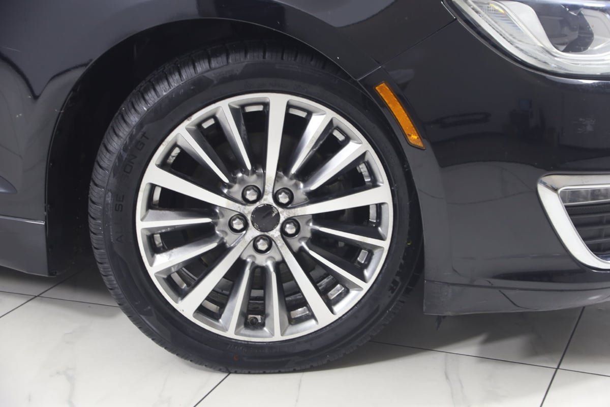 Used 2017 Lincoln MKZ Premiere FWD image 14