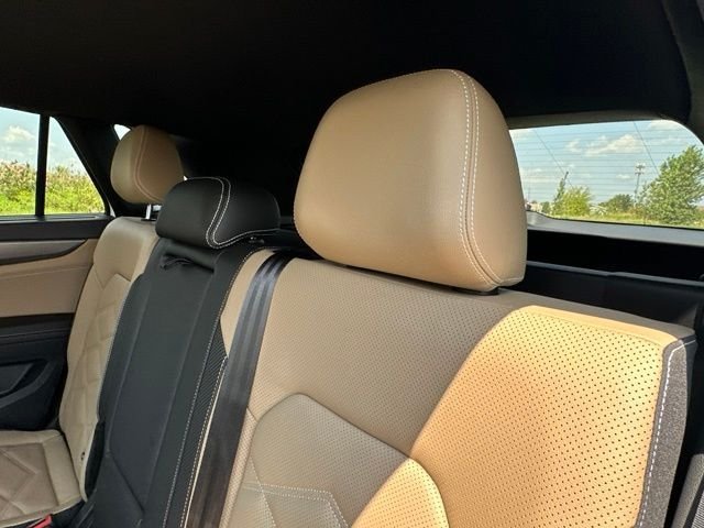 New 2026 Volkswagen Atlas Cross Sport SE AWD/4WD image 26