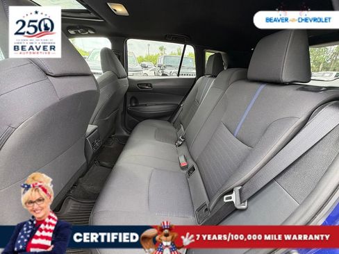 Used 2024 Toyota Corolla Cross AWD Hybrid w/ Moonroof Package image 14