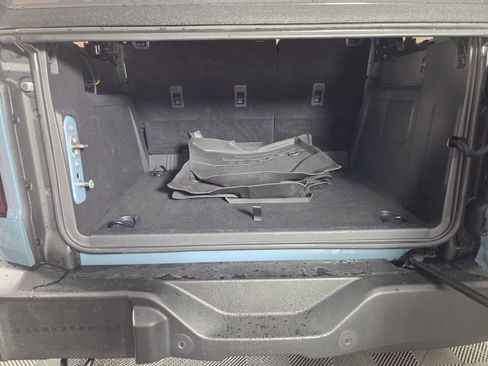 Used 2023 Ford Bronco Wildtrak AWD/4WD image 27