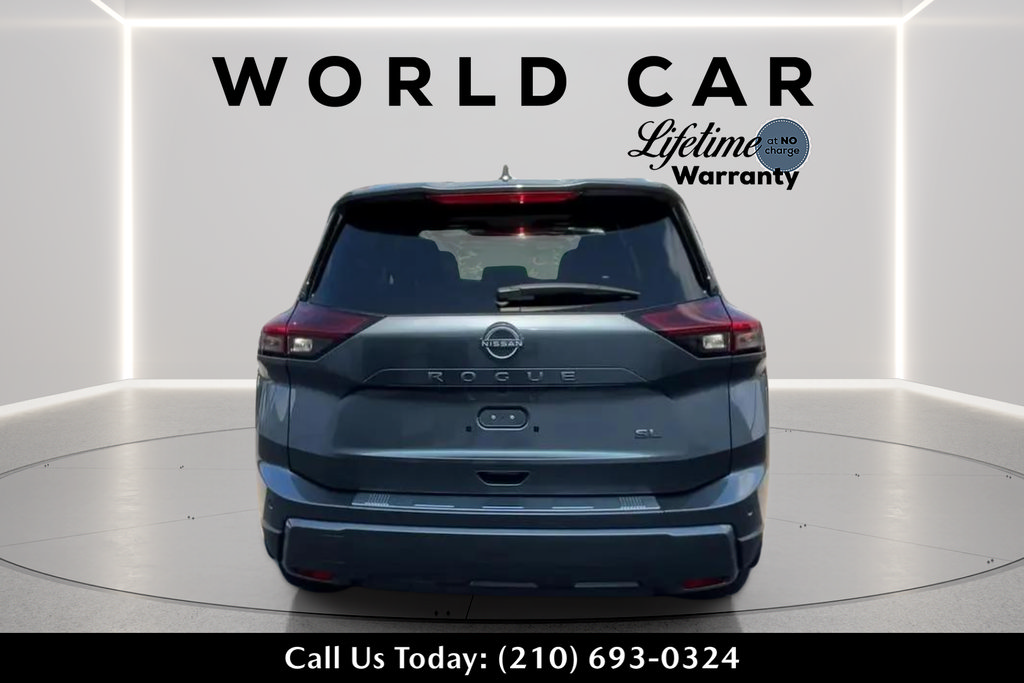 Used 2024 Nissan Rogue SL w/ SL Premium Package FWD image 4