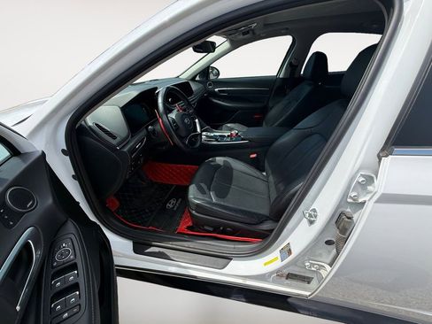 Used 2021 Hyundai Sonata Limited FWD image 9
