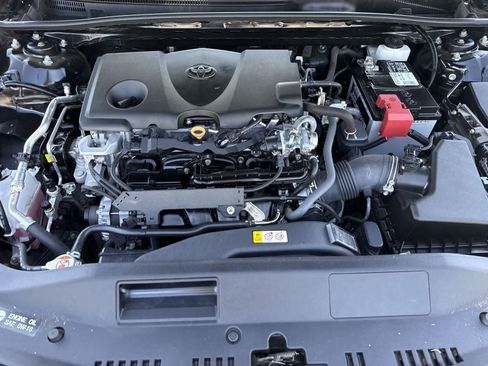 Used 2024 Toyota Camry SE FWD image 32