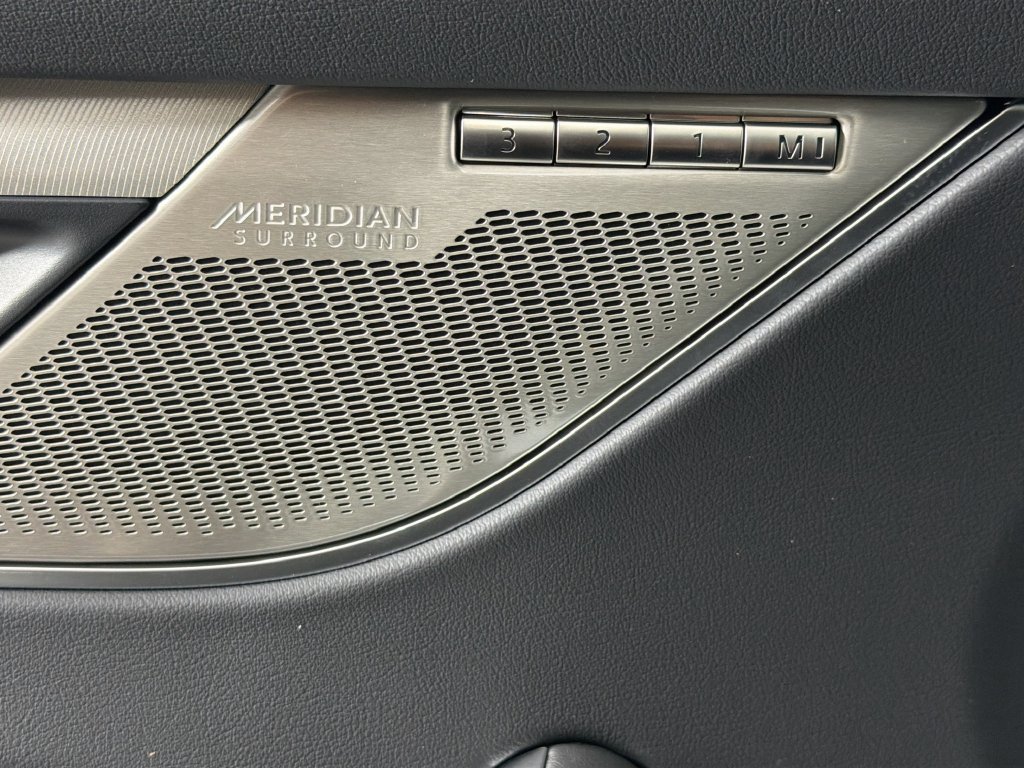 New 2026 Jaguar F-PACE R-Dynamic S AWD/4WD image 19