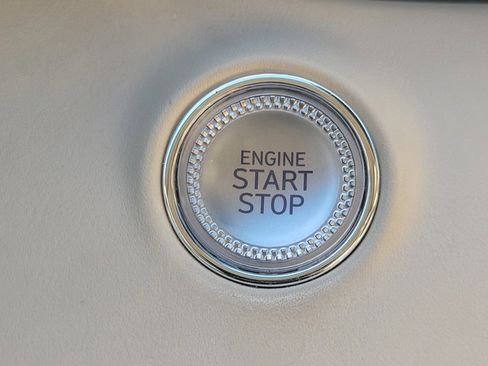 Used 2023 Genesis GV70 2.5T image 29