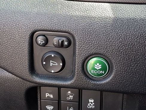 Certified 2023 Honda Passport TrailSport image 28