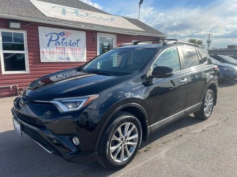 Used 2018 Toyota RAV4 Limited w/ Advanced Technology Package AWD/4WD image 1