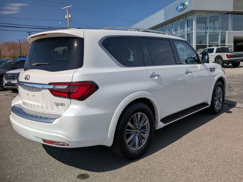Used 2022 INFINITI QX80 Luxe w/ Cargo Package image 3