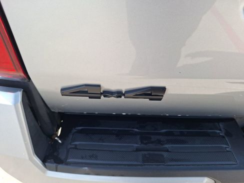 Used 2024 Toyota Tacoma TRD Off-Road image 12