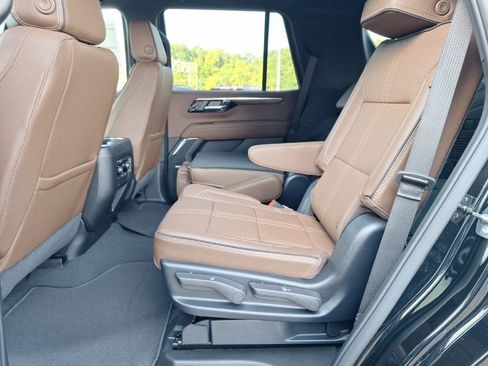 New 2026 Chevrolet Tahoe High Country image 9