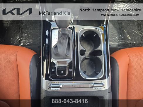 Used 2024 Kia Carnival SX image 20